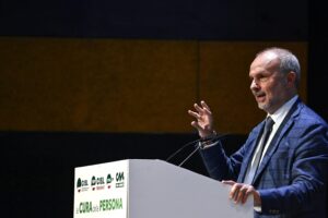 Liberi da Brusaferro e Locatelli. Ma incombe la minaccia Bassetti