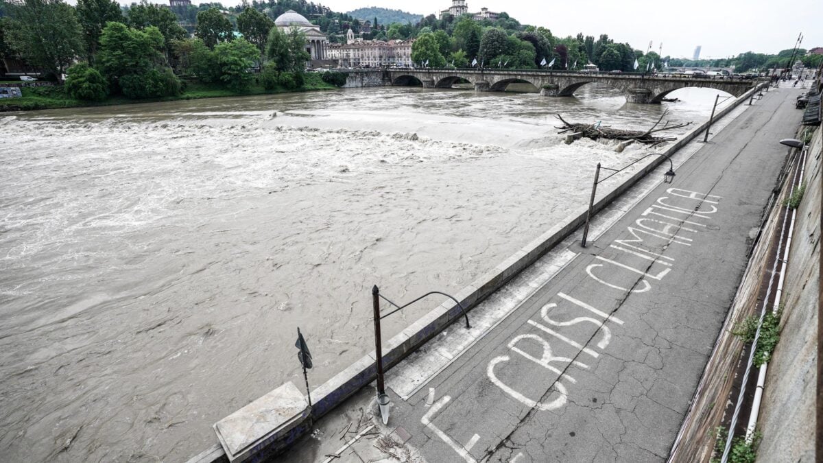 I dati sui consumi smontano la farsa della setta climatica