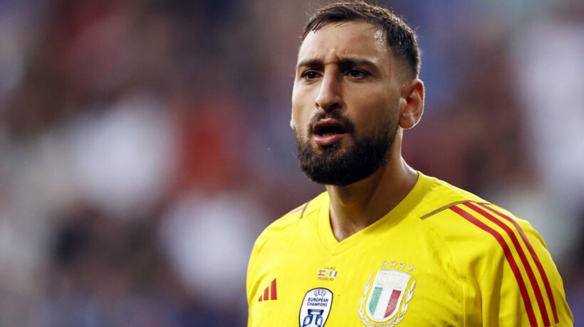 Banda irrompe a casa Donnarumma. Botte e minacce per mezzo milione