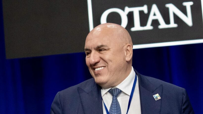 Guido Crosetto: «Gli eco fanatici vanno fermati o ci consegneranno alla Cina»