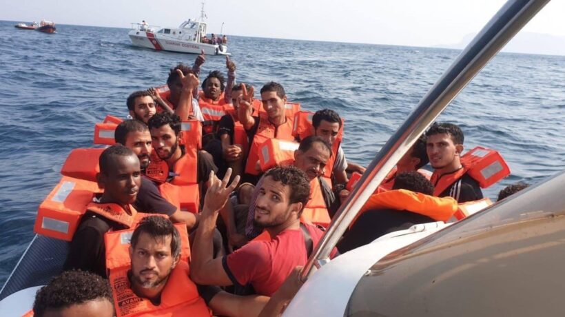 «Filo diretto tra clandestini e Ong»