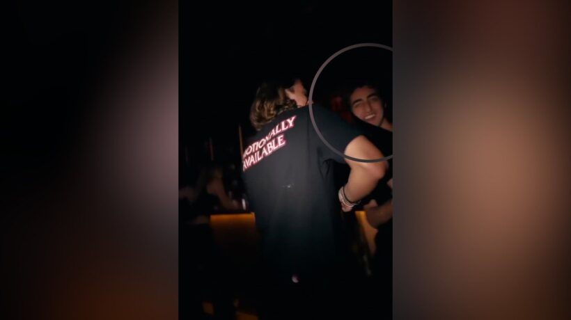 Dj Tommy in società in Inghilterra con un fan di «Black lives matter»