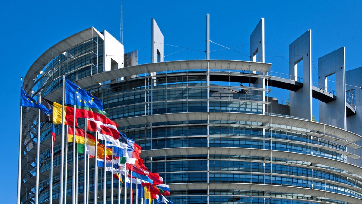 Lo studio sui morti di caldo che fa comodo all’Ue è stato finanziato dall’Ue