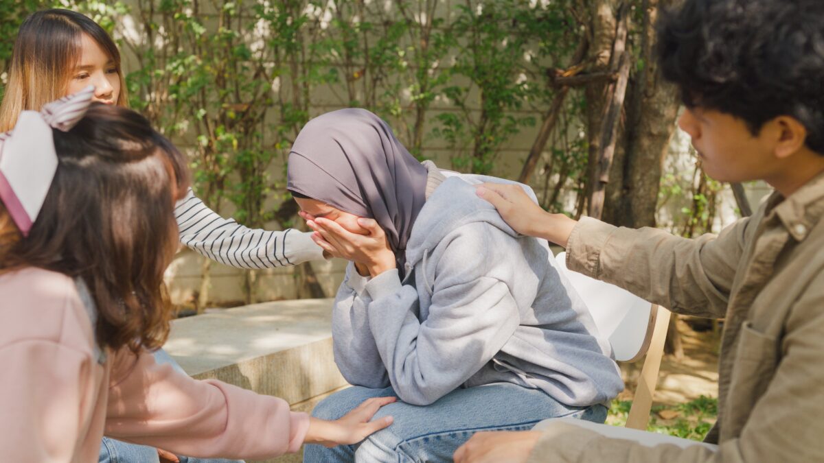 Le nozze combinate generano lutti. Le donne vanno difese da un certo islam