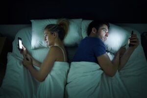 Vip e gossip sdoganano l’adulterio. Ma per chi ha fede resta un peccato