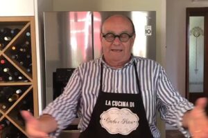 Le pillole di galateo di Petra e Carlo: ricevere in giardino d’estate