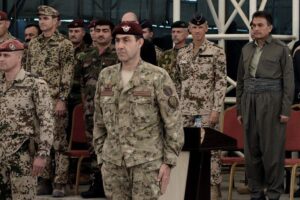 Missioni e denunce: le medaglie del generale