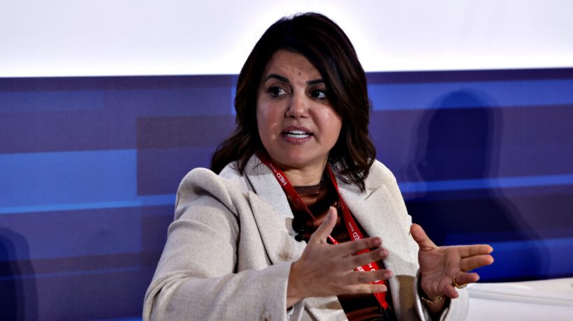 Il summit con Israele scatena la guerriglia. Il ministro libico costretto a scappare