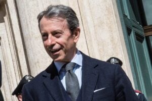 Nel caso dei filtri anti virus spunta l’avvocato indagato amico di Conte