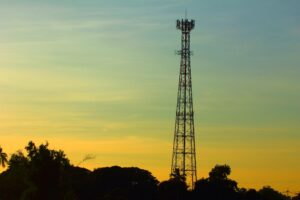 Ecoballe anche sui pericoli del 5G