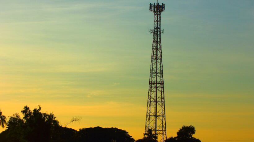 Ecoballe anche sui pericoli del 5G