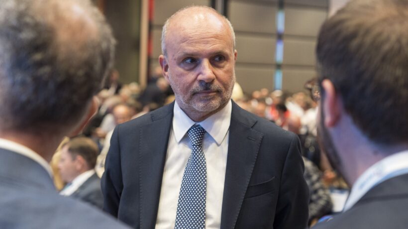 Schillaci si sveglia e porta in cdm l’addio all’isolamento per i positivi