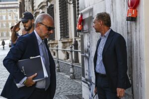 Addio all’obbligo di quarantena per i positivi