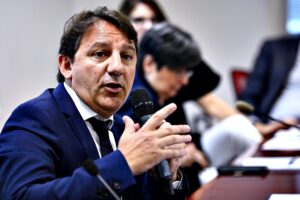 I controlli sul Reddito partiti solo tre anni dopo i primi bonifici. L’Anci: mancano i dati