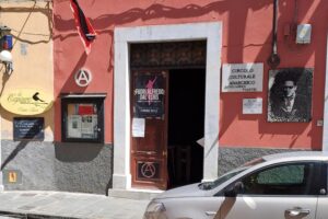 Catturati in una retata i tipografi di Cospito