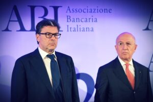 Tassa sulle banche: si tratta sulla deducibilità
