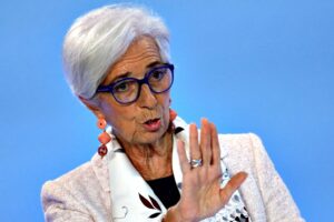 Riparte il balletto fra lettere della Bce e balzi dello spread