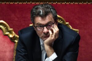 Manovra, servono 30 miliardi: all’appello ora ne manca la metà