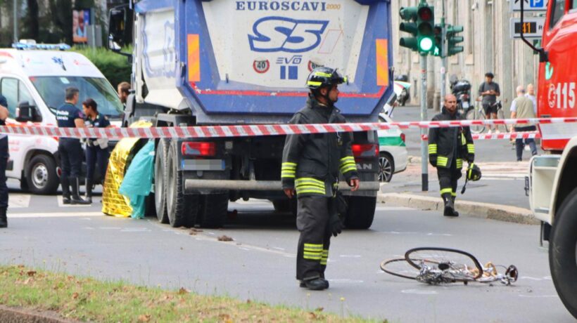 Ciclista travolta e uccisa a Milano. La città per le bici di Sala non esiste