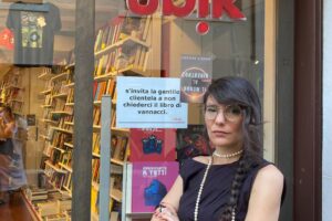 In libreria Hitler sì e Vannacci no