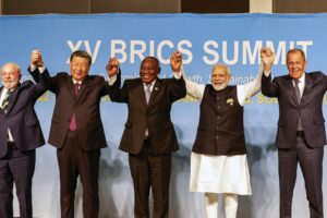 Al summit dei Brics la Cina frena sulla sfida al dominio del dollaro