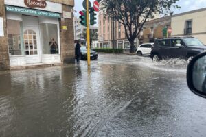 «Ha implicazioni pericolose». Ritirato lo studio che smonta l’allarme sugli eventi meteo