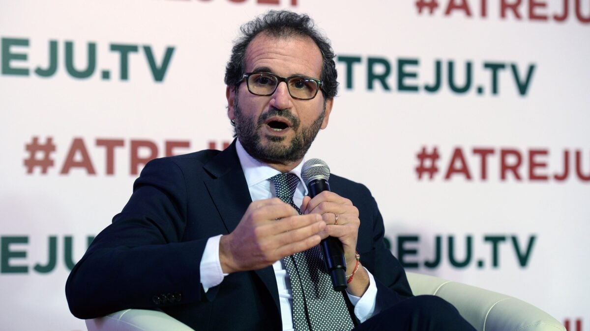 «Il governo grazi i medici puniti perché curavano i malati»
