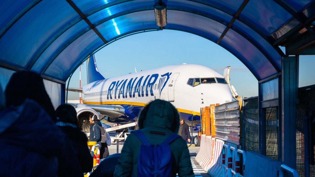 Ryanair si appella al mercato ma colleziona sanzioni perché ne viola le regole