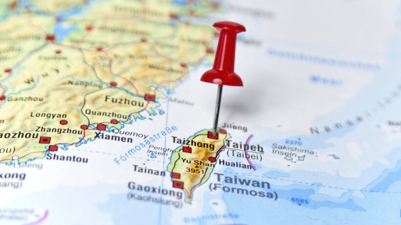 Gli attivisti per il clima s’inchinano ai cinesi su Taiwan