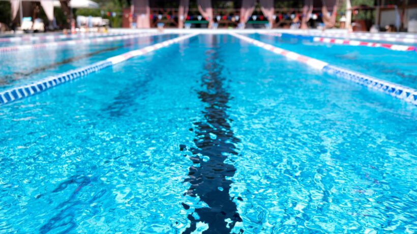 Arriva la stangata anche in piscina: dopo l’estate corsi rincarati del 22%