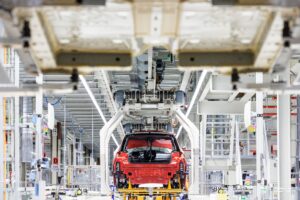 Stiamo sfasciando l’industria dell’auto