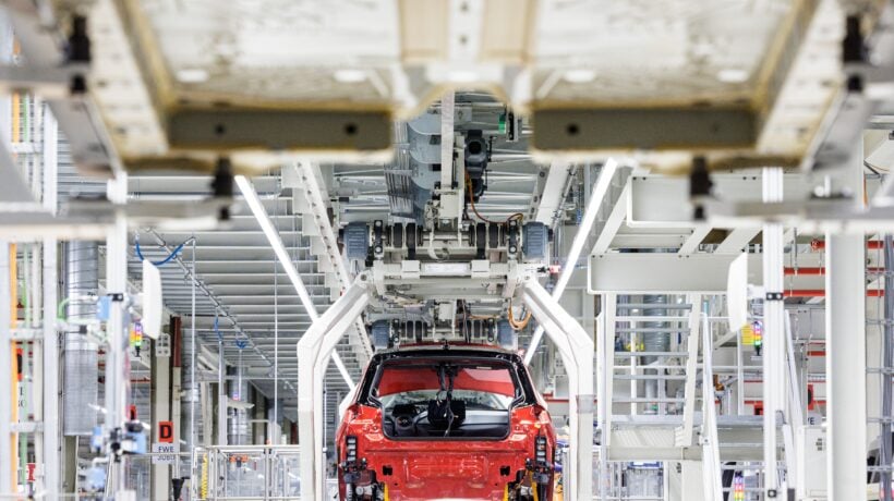 Stiamo sfasciando l’industria dell’auto