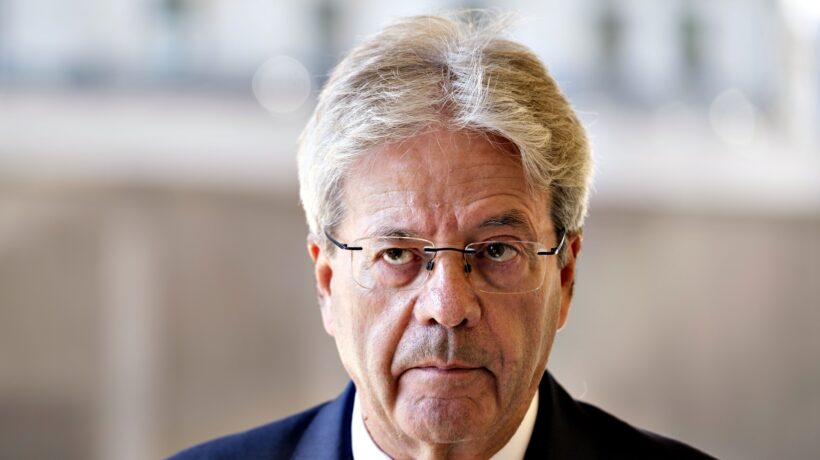 Gentiloni dà ragione al governo: botte all’Italia