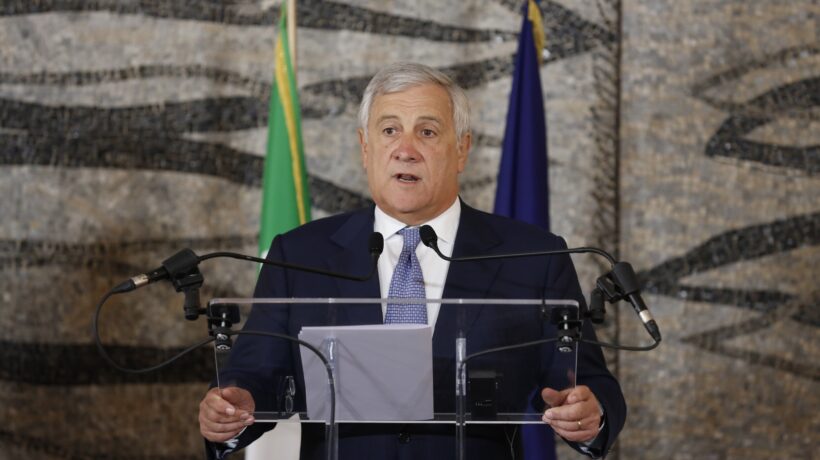 Berlino si blinda a Est e Tajani va in missione