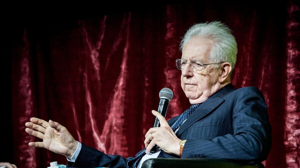 Senza volerlo lei, caro Monti, ha confessato il golpe del 2011