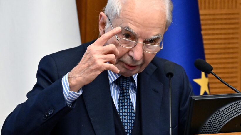 Il dottor Sottile parla a Parigi perché il Colle intenda