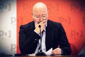 Bonaccini scappa dal flop lasciato sul sisma