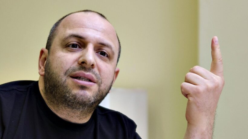 Stavolta Kiev silura il ministro-falco. Promosso l’uomo del dialogo coi russi