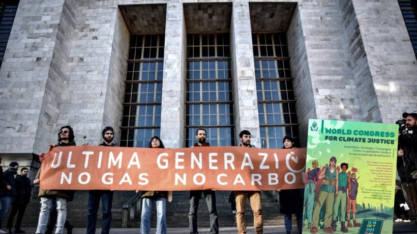 Brigate verdi, sbarco a Milano. E arrivano gli insulti al Papa