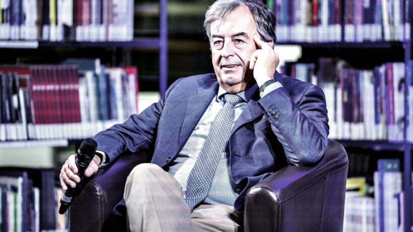 Per coprire le sue vergogne Burioni chiede di farci tacere