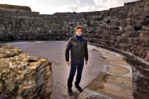 «Bisessuali e amore libero». Alberto Angela riduce l’impero romano a un rave