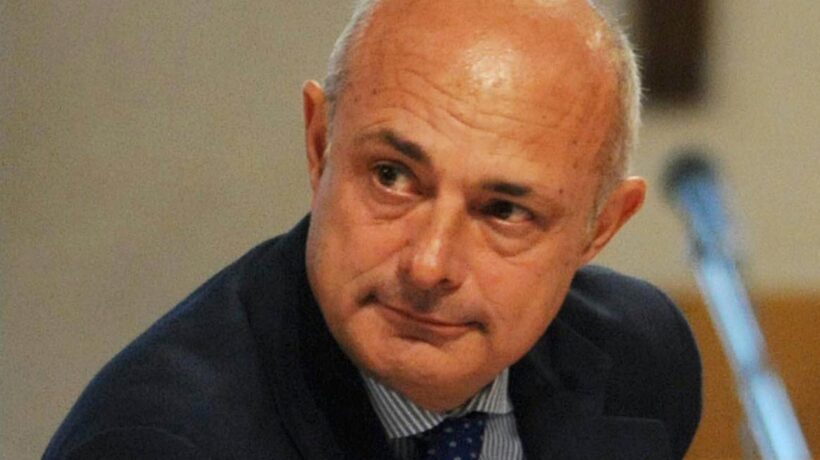 «Così affondo il bisturi nei gialli italiani»