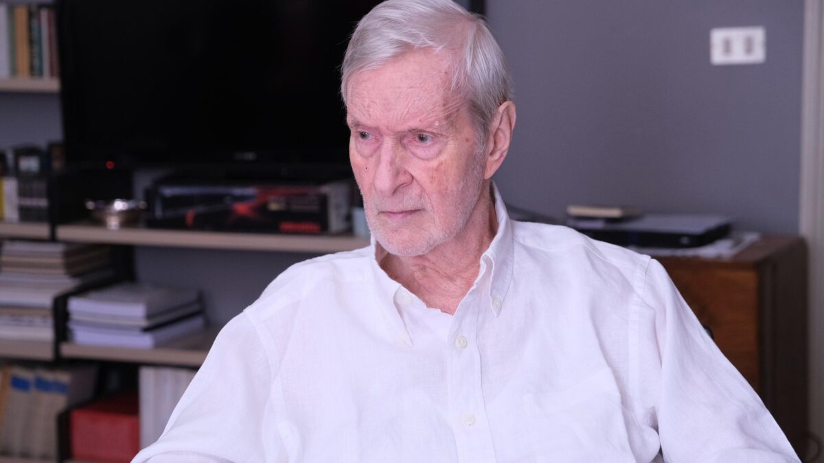 Pensiero debole e parole forti. Addio al filosofo Gianni Vattimo