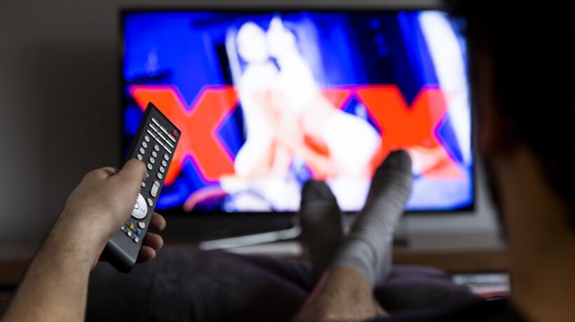 Le norme anti porno esistono: applichiamole