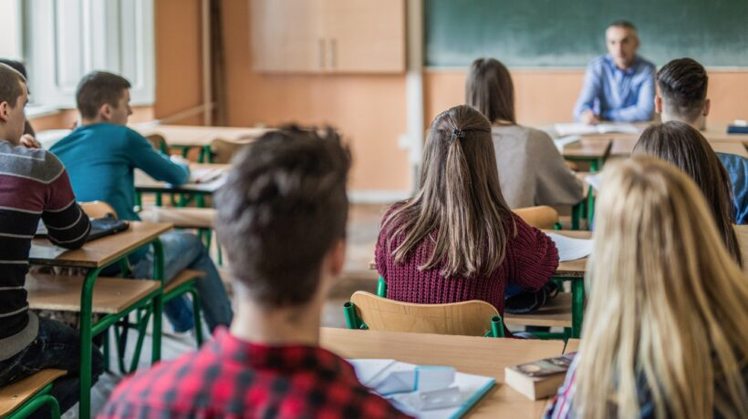 Torna il voto in condotta nelle scuole