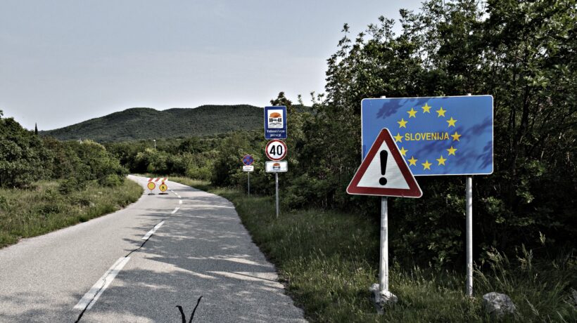 L’Ue si sveglia: «Via i migranti pericolosi»