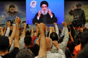 L’Iran vuole che Hezbollah abbai e non morda