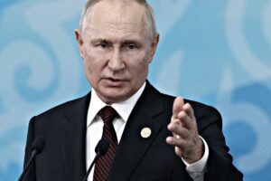 Putin in campo: chiama Netanyahu. E Israele chiude la porta a Zelensky