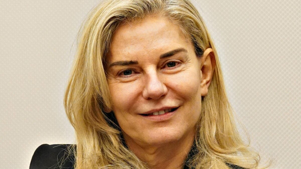 Cara Basile, pensava di essere unica ma lei è la conformista del «dissenso»