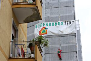 L’eredità da incubo del M5s al governo: montagne di debiti e favole energetiche